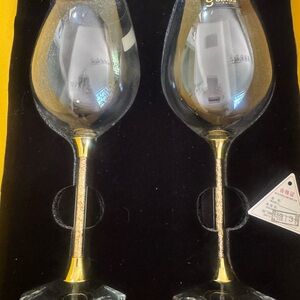 Elegant Gold Stem Wine Set